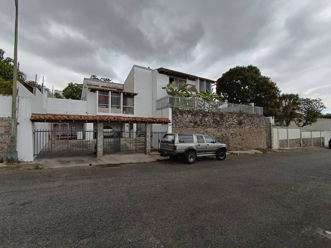 #19 - Casa para Venta en Caracas - A
