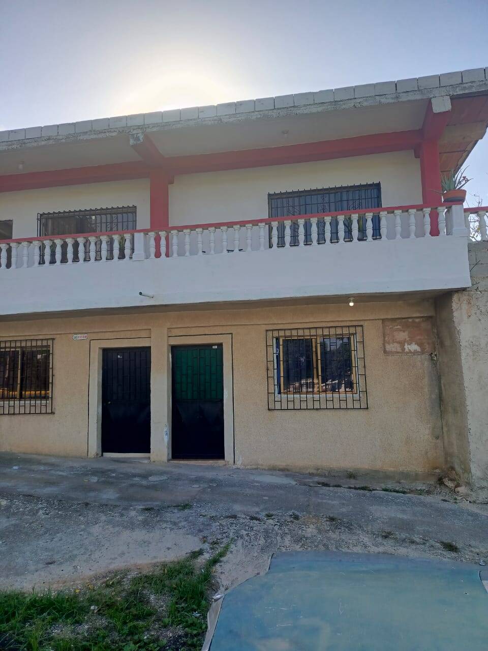 #29 - Casa para Venta en La Guaira - X