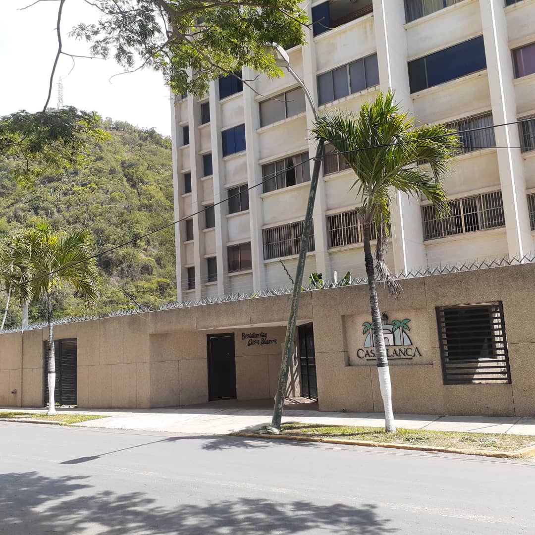 #39 - Departamento para Venta en La Guaira - X