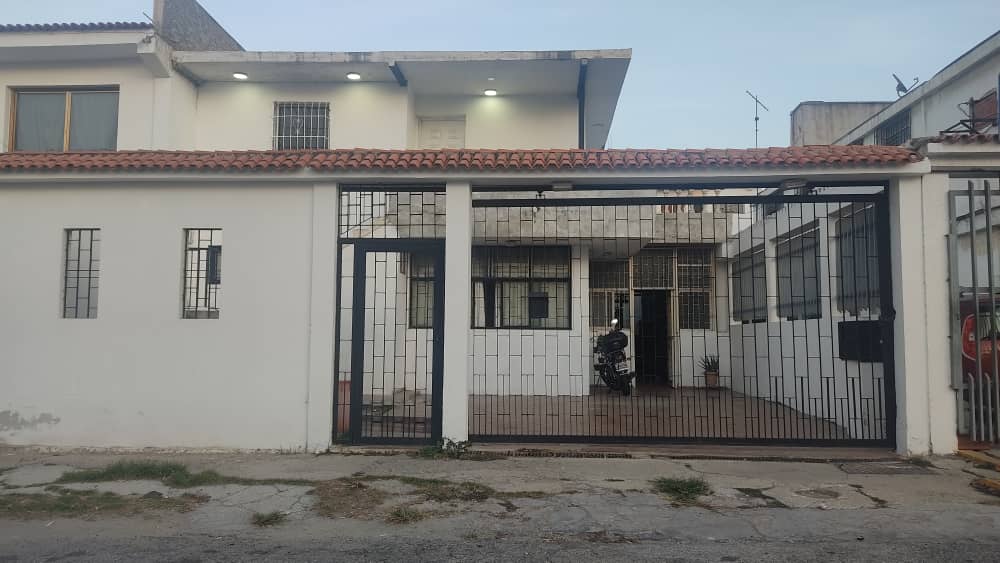 #47 - Casa para Venta en La Guaira - X