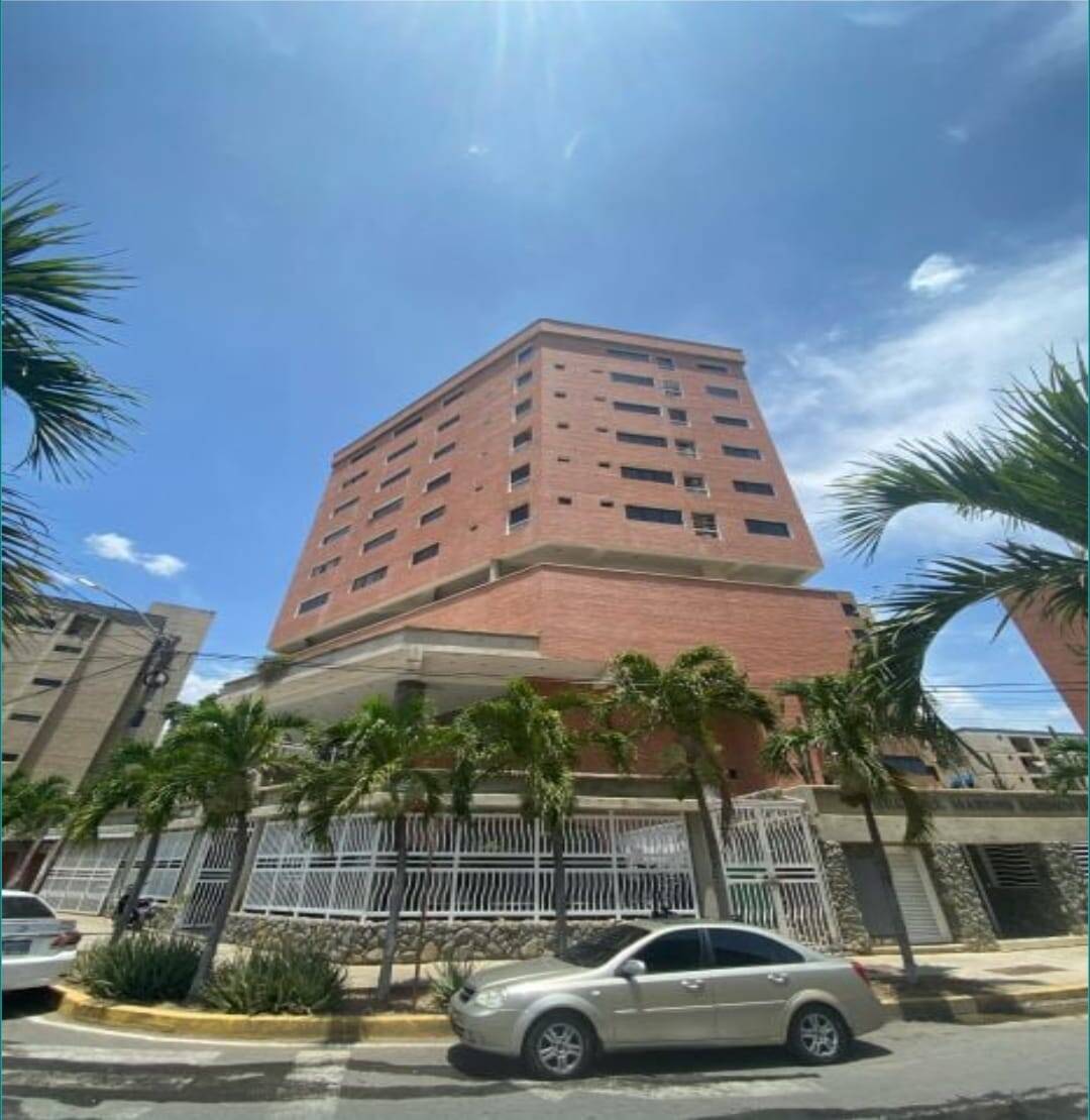 #116 - Departamento para Venta en La Guaira - X
