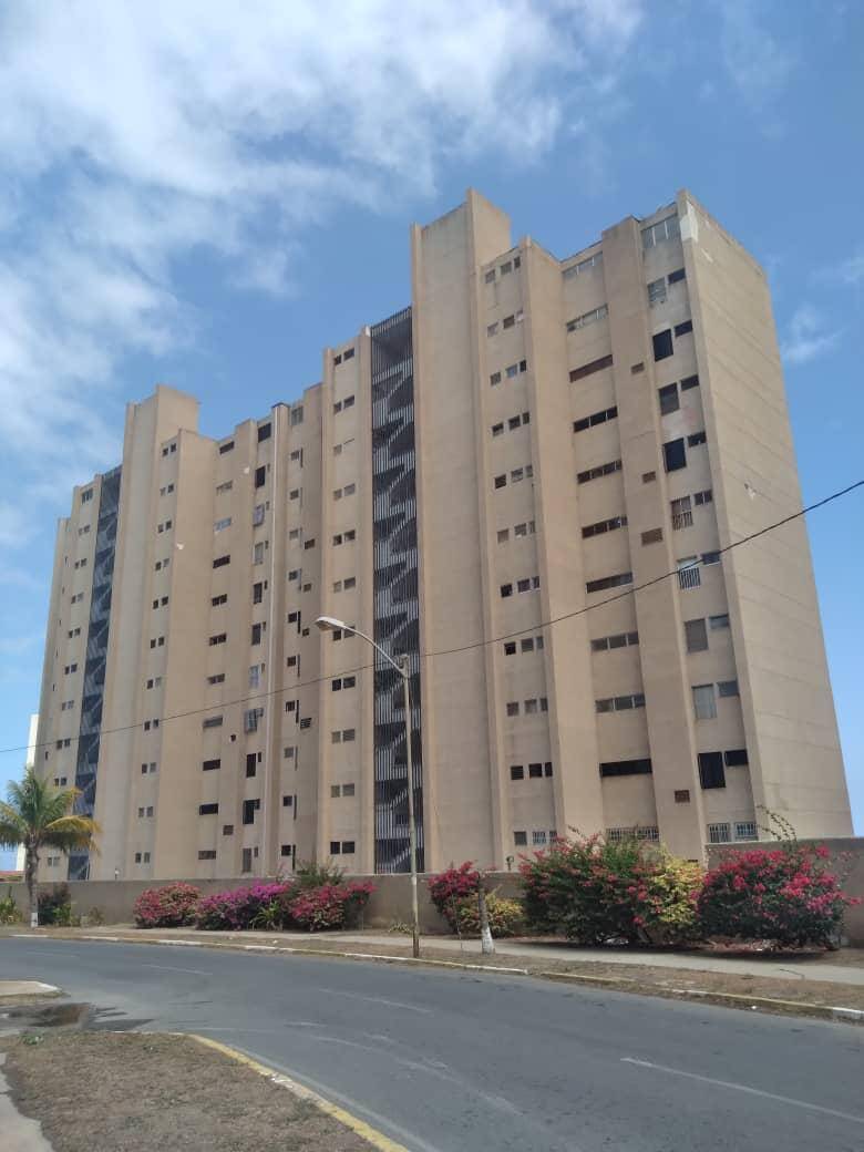#128 - Departamento para Venta en La Guaira - X