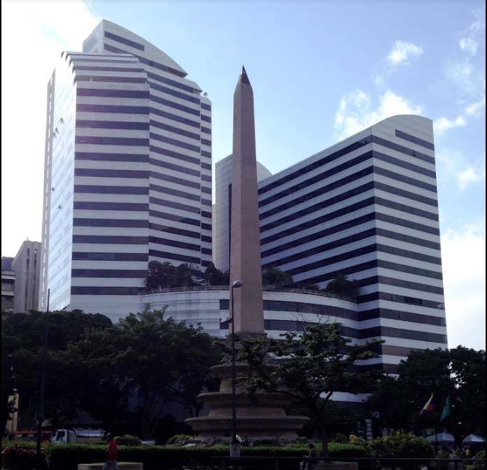 #144 - Hotel para Venta en Caracas - A