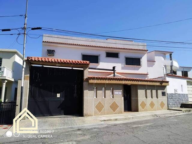 #67 - Casa para Venta en La Guaira - X - 1