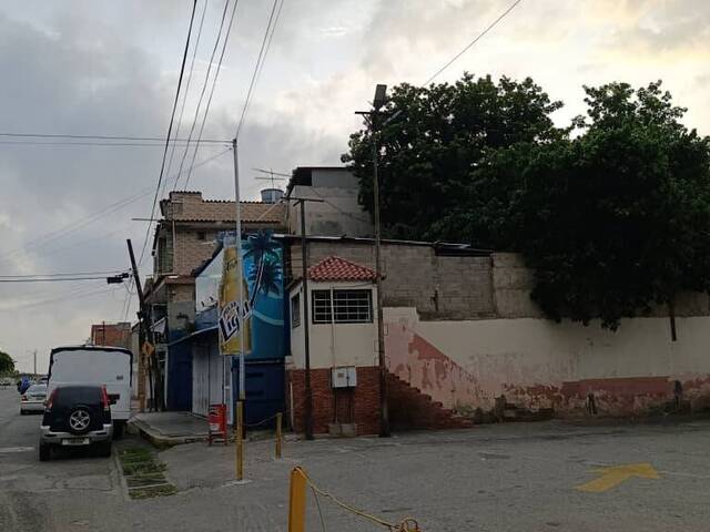 #111 - Terreno para Venta en La Guaira - X - 2