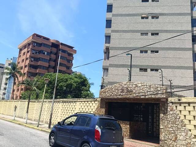 #139 - Departamento para Alquiler en La Guaira - X - 2
