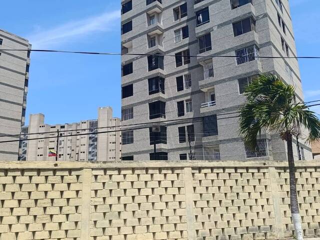 #139 - Departamento para Alquiler en La Guaira - X - 1